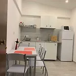 Apartamento Deni's Per 4 *