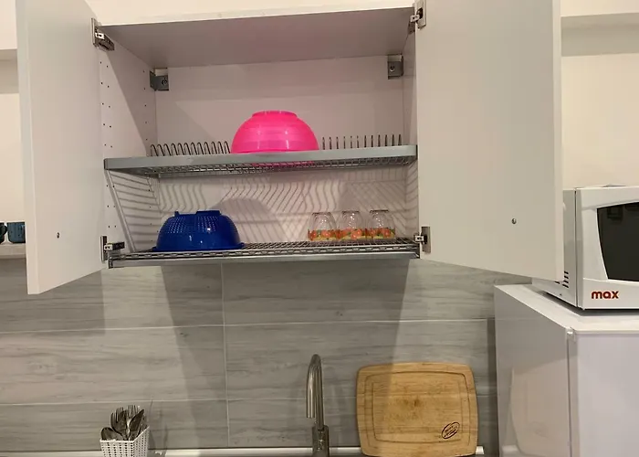 Deni's Per 4 Apartment Syracuse